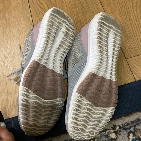 Womens Reebok Womens Size 8 Sneakers Gray Memory Tech Shoes Flexagon 1Y3001 - Picture 5 of 5